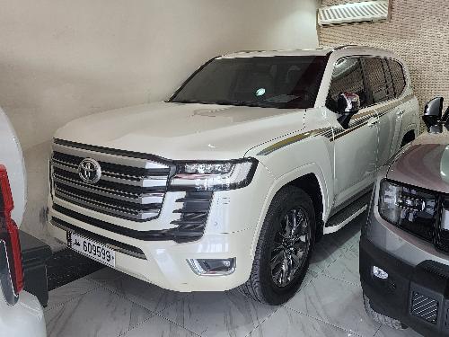 Toyota Land Cruiser VX