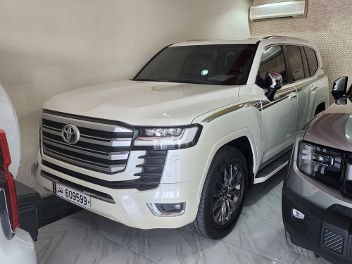 Toyota Land Cruiser VX