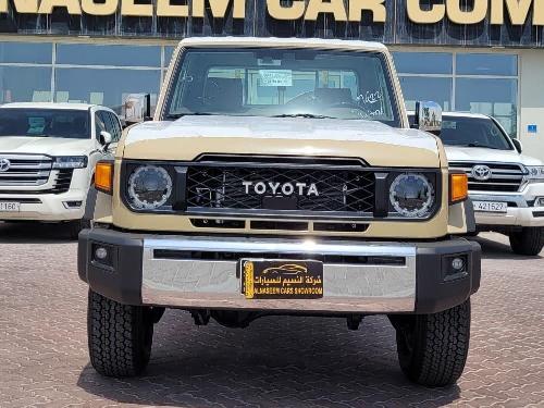 Toyota LX  