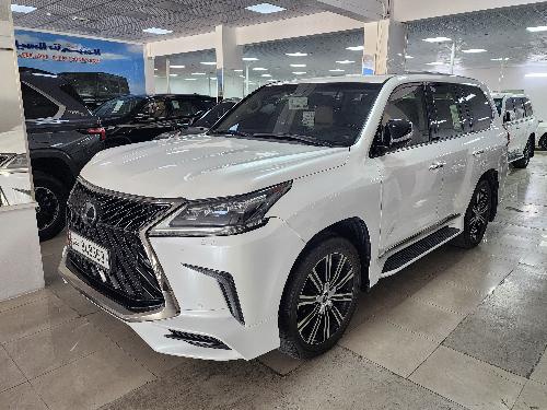 Lexus LX 570 S