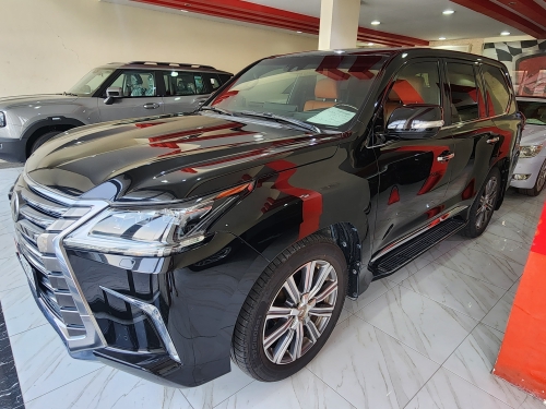 Lexus LX 570 S