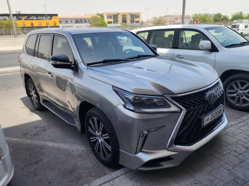 Lexus LX 570 S