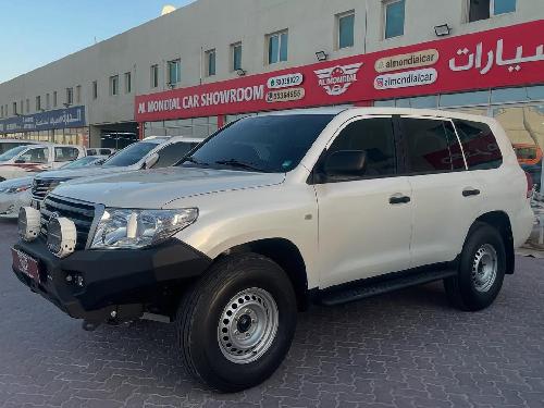 Toyota Land Cruiser G standard
