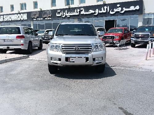 تويوتا لاند كروزر في اكس ار