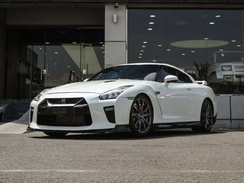 Nissan GT-R  2014